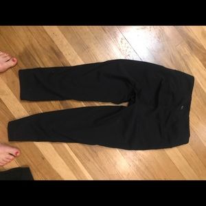 BRAND NEW Gap cropped leggings size S